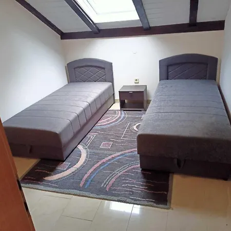 Appartement Gizmo Gornji Karin